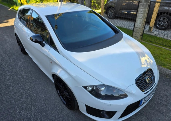 Seat Leon cena 36900 przebieg: 190000, rok produkcji 2010 z Woźniki małe 631
